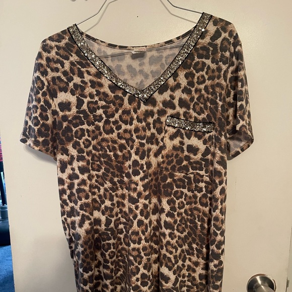 Large/xl shirt/dress lot, like new, some never worn - Picture 8 of 16
